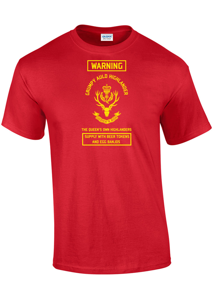 The Queen's Own Highlanders T-Shirt Grumpy Auld Highlander British Army T-Shirt
